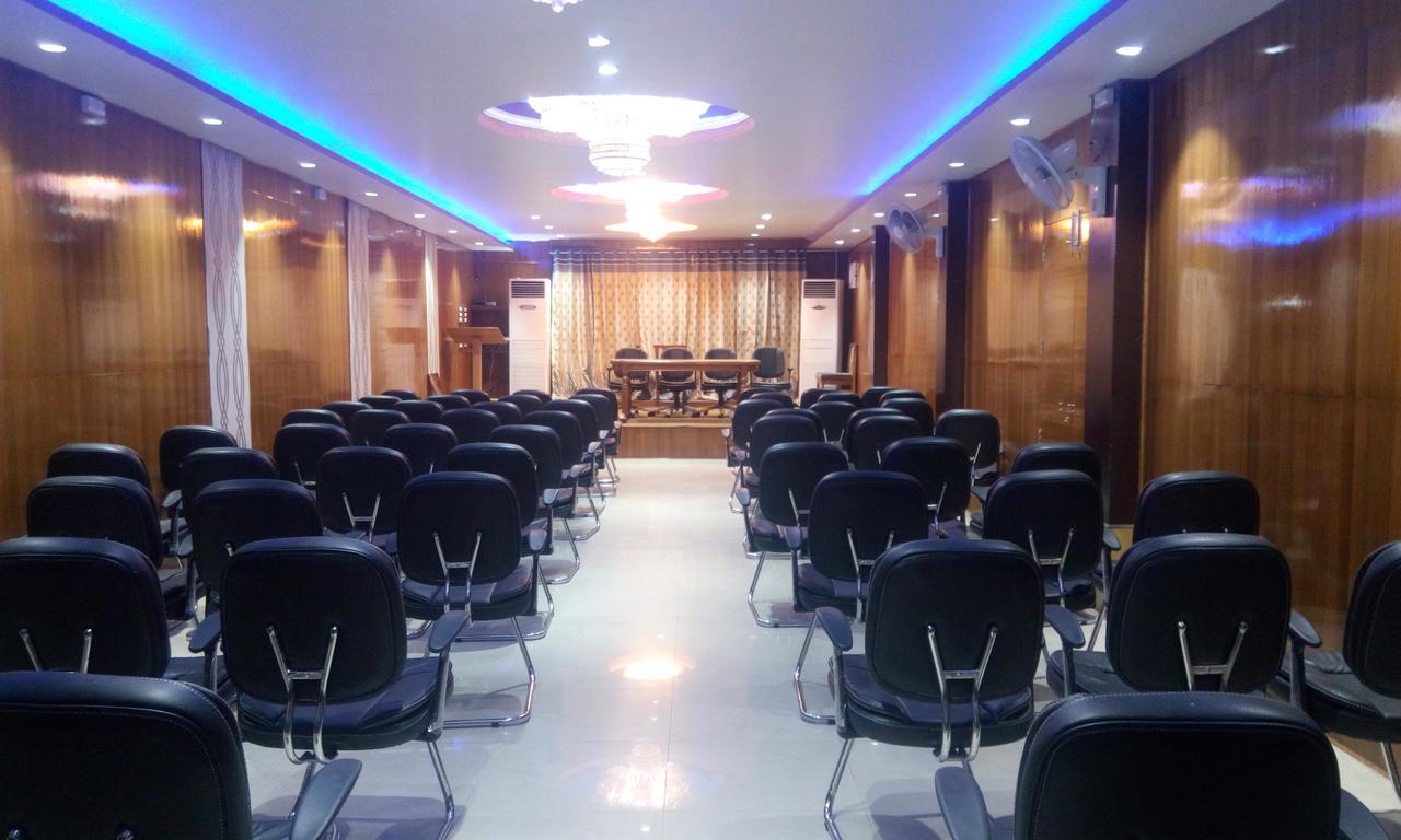 Hotel Platinum Plaza Rohtak Exterior photo